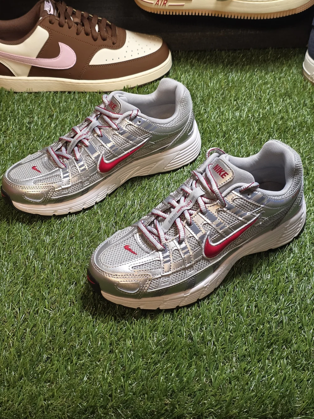 Nike bold mesh
